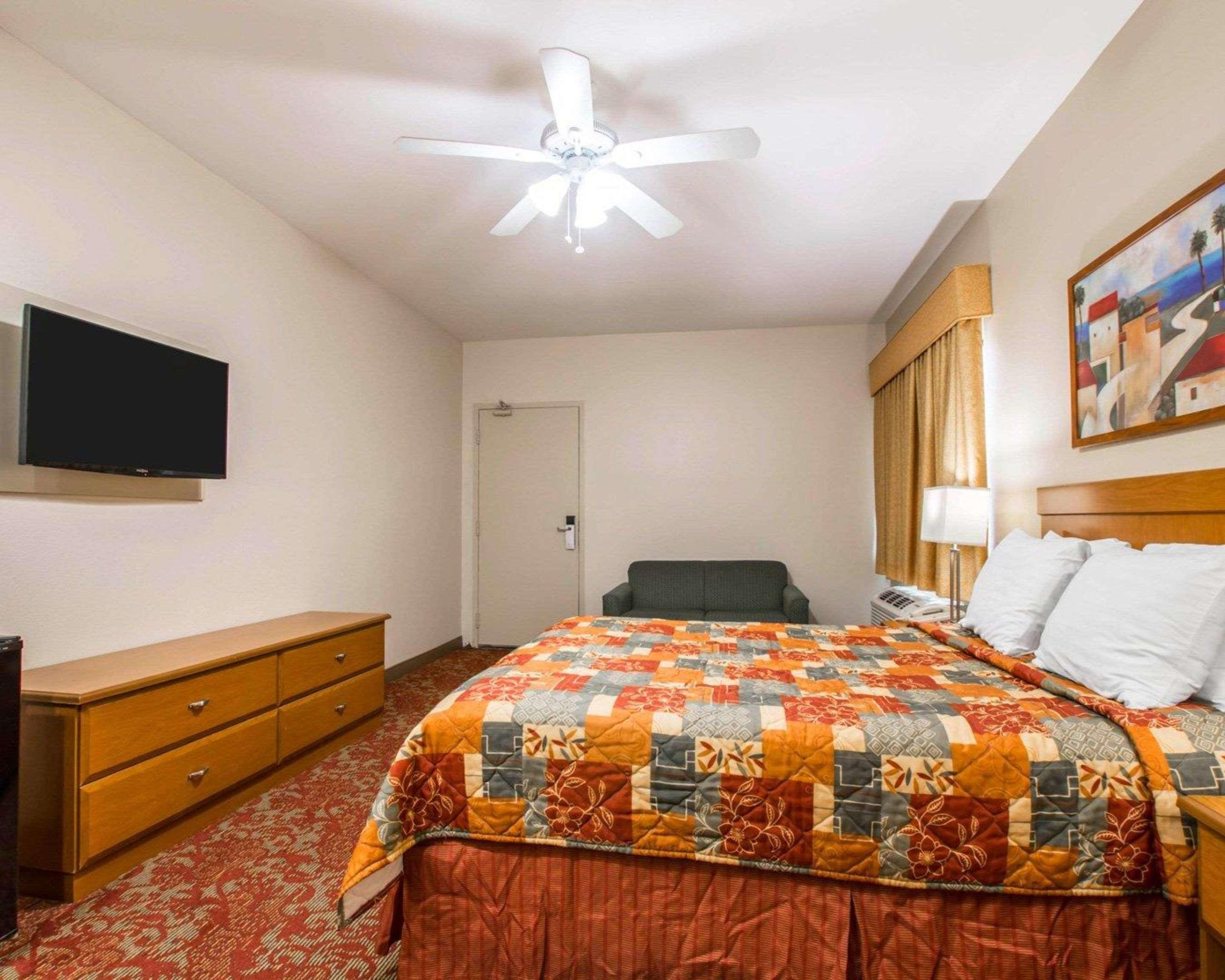 Rodeway Inn Encinitas North Екстер'єр фото