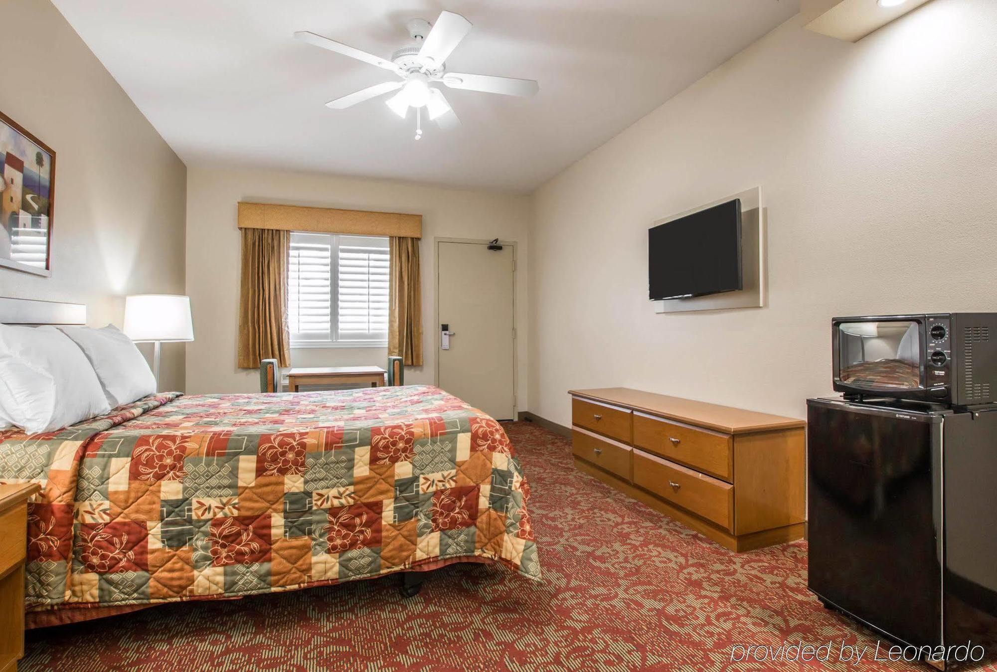 Rodeway Inn Encinitas North Екстер'єр фото